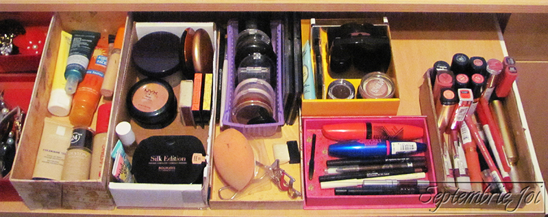 makeup-storage